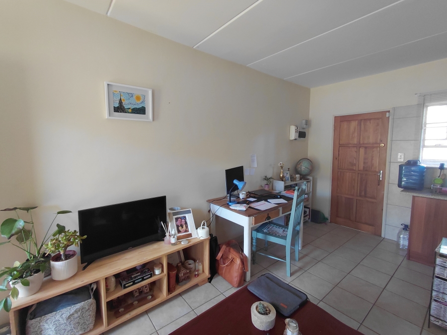 1 Bedroom Property for Sale in Doringkruin North West